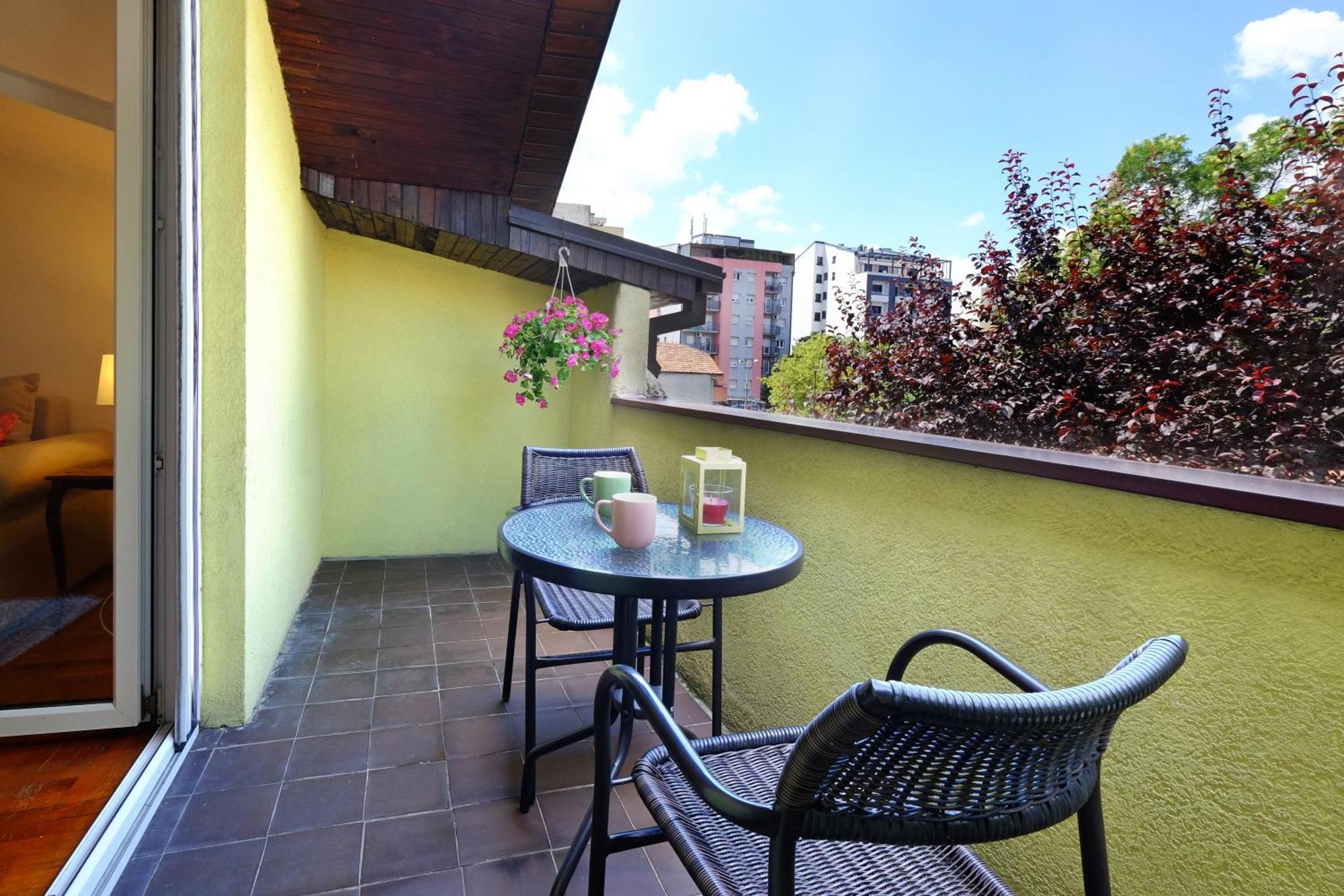 Red Tree Apartment Belgrado Exterior foto